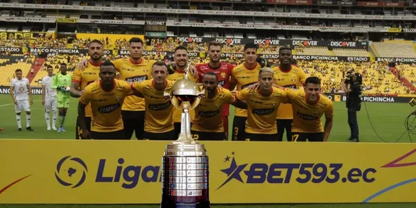 Para ganar la Libertadores, el técnico mundialista por el que preguntó Barcelona SC