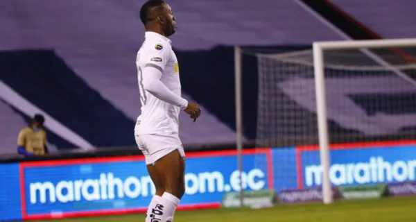 Pedro Pablo Perlaza arrancó como titular en la selección ecuatoriana pero su nivel está muy por debajo y mira lo que dijo Gustavo Alfaro al respecto