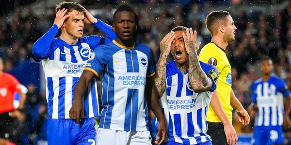 Pervis Estupiñán cayó con el Brighton en la Europa League ante AEK, y un compañero no está en la misma sintonía que el resto