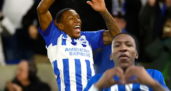 Pervis Estupiñán celebrando con el Brighton.