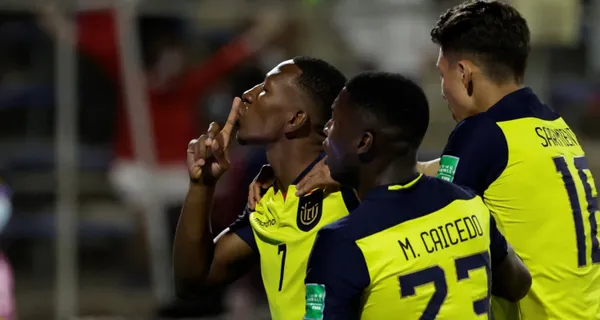 Pervis Estupiñán dijo que es mérito total de él como de sus compañeros. Esto luego que primero los criticaron y ahora festejan que Ecuador está cerca del Mundial