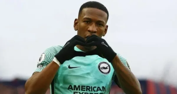 Pervis Estupiñán es una de las figuras que tiene el Brighton y en ESPN siempre lo ponderan