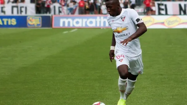 Pervis Estupiñán le genera ingresos a Liga de Quito por derechos de formación