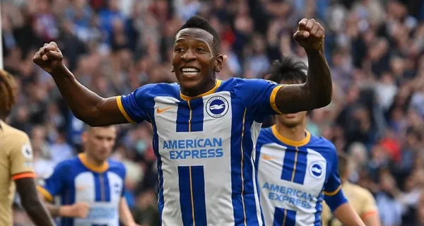 Pervis Estupiñán se metió en un grupo selecto en la historia de Brighton