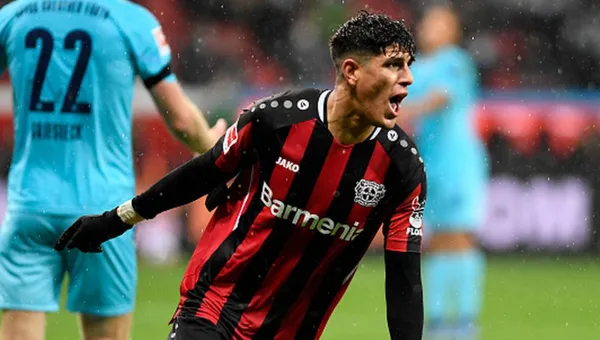 Piero Hincapié apareció en España de manera sorpresiva luego del partido amistoso con la Udinese