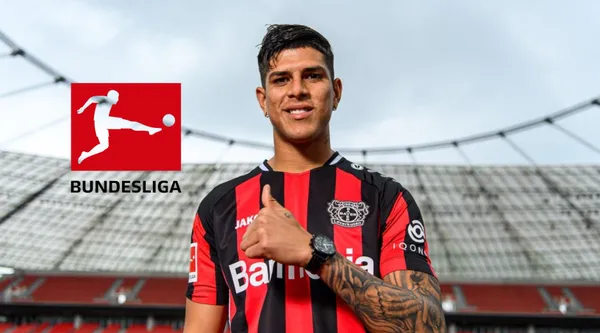 Piero Hincapié con la camiseta del Bayer Leverkusen.