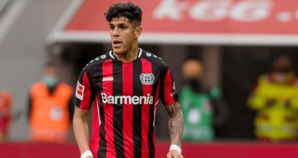 Piero Hincapié es uno de los mejores jugadores ecuatorianos que están actuando en el extranjero, lo que le ha permitido ser sondeado por clubes importantes del Viejo Continente. Mira quiénes son