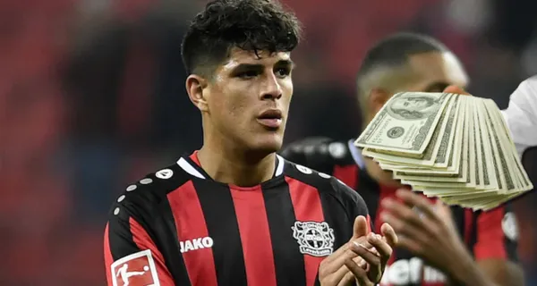 Piero Hincapié estuvo sondeado por este club, que ahora alista la chequera para convencer al Bayer Leverkusen de dejarlo ir para el 2023