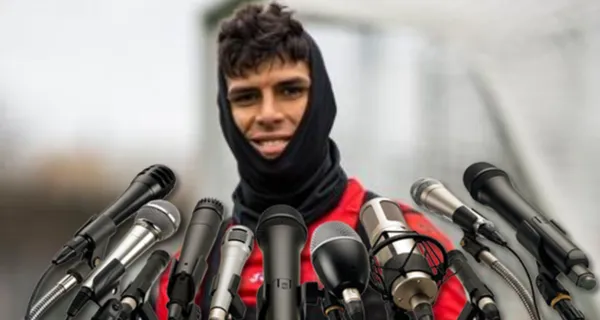 Piero Hincapié ha tomado clases de inglés para poder comunicarse de mejor forma y empieza a ocupara un par de palabras