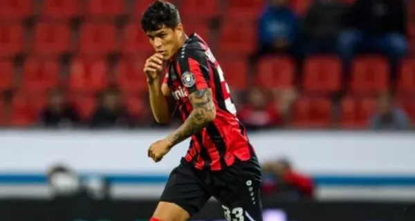 Piero Hincapié reconoció que Bayer Leverkusen está pasando por un mal momento y tuvo que poner la cara ante los comentarios negativos