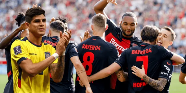 Piero Hincapié saltó de titular por la DFB Pokal