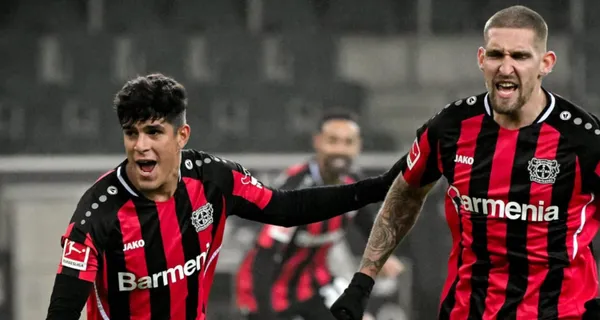 Piero Hincapié se mandó una jugada de crack en el partido que jugó como titular por la Bundesliga