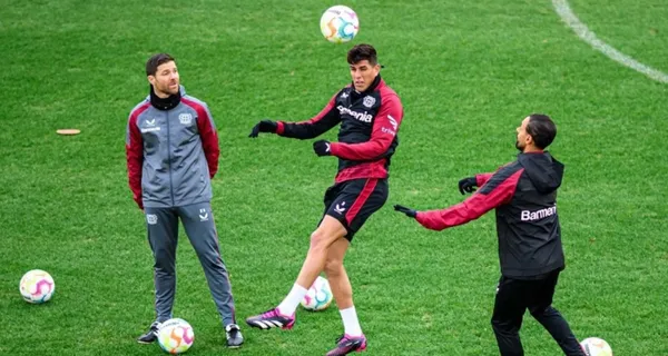 Piero Hincapié se volvió inamovible en el Leverkusen y es por esta razón