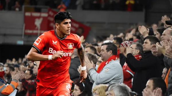 Piero Hincapié y su contestación