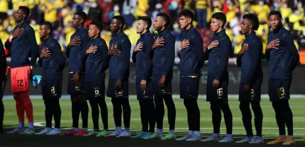 Por lo general los jugadores envían mensajes de apoyo a sus colegas cuando pasan por situaciones adversas, pero ningún jugador de la selección se solidarizó