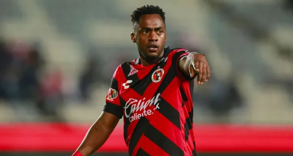 Renato Ibarra es uno de los jugadores que tiene la posibilidad de salir de México hacia otra liga internacional