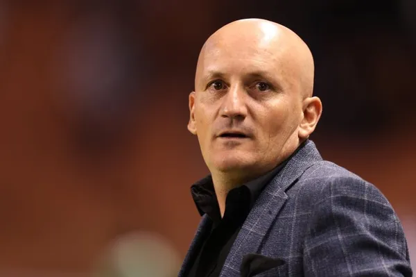 Repetto no se mostró conforme con el gramado de Casa Blanca, ocupado en la Libertadores femenina