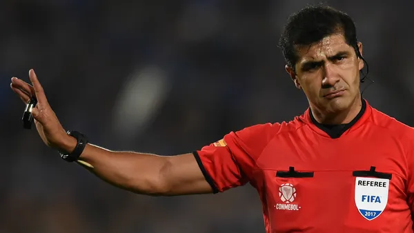 Roddy Zambrano y Luis Quiroz fueron suspendidos por la FEF