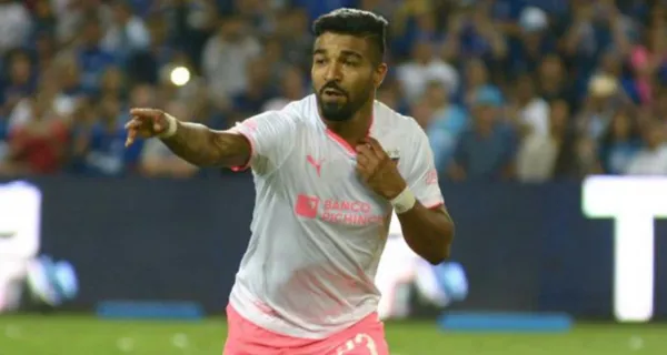 Rodrigo Aguirre no es querido en México y Liga de Quito quiere un delantero con urgencia por lo que podría darse un acuerdo por su regreso