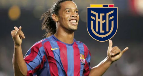 Ronaldinho llegó a jugar en México ante un ecuatoriano y cambiaron camisetas. El jugador la mostró con orgullo