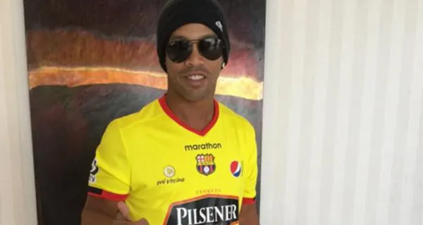 Ronaldinho volverá a Ecuador, luego de su paso por Barcelona SC en la Noche Amarilla. Mira lo que hará