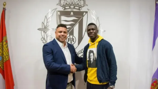 Ronaldo Nazario y Stiven Plaza / Foto: Real Valladolid