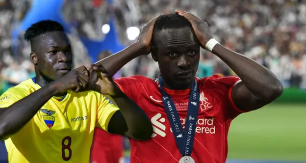 Sadio Mané le dio una lección de humildad a Felipe Caicedo, quien dio la espalda a la Tri y además se burló de Ecuador