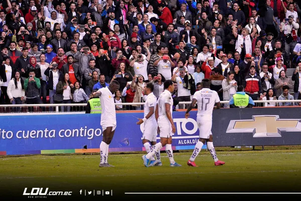Sao Paulo busca conseguir su primera victoria del torneo