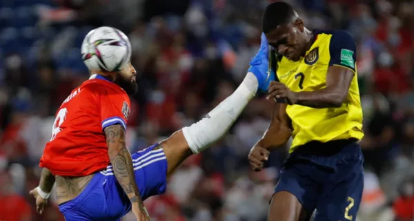 Se confirmó la sanción que recibió Arturo Vidal por la patada a Félix Torres