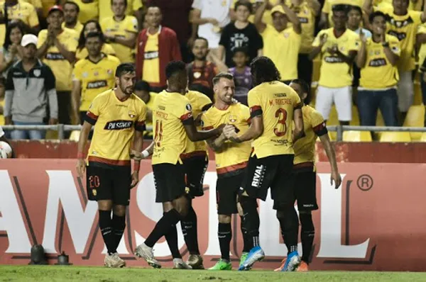 Se enteraron que el ídolo será su rival y ya se ven en la siguiente fase