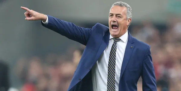 Se terminaron las especulaciones, lo que sucederá con el estratega Gustavo Alfaro