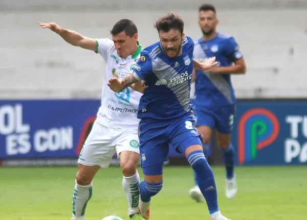 Sebastián Rodríguez guio a Emelec a su segundo triunfo en condición e visitante en el año.