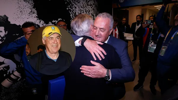 Selección Ecuador-Gustavo Alfaro-Carlo Ancelotti / Foto: TyC Sports