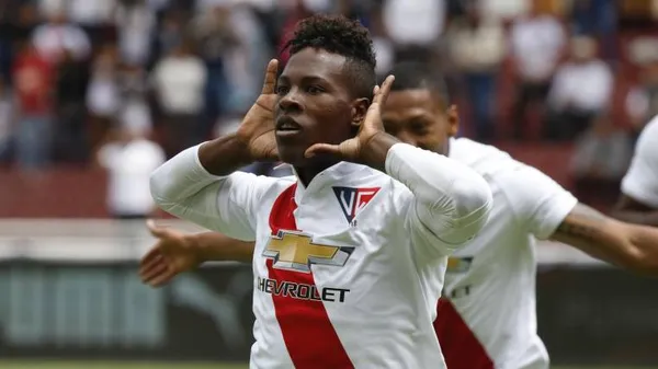 Su agente se relacionó con el de CR7 y tiene contacto con los grandes equipos del mundo