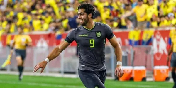 Tiene el triple de goles que Campana, pero le falta currículum para la Selección