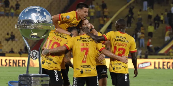 Uno de los candidatos minimizó la Copa Sudamericana