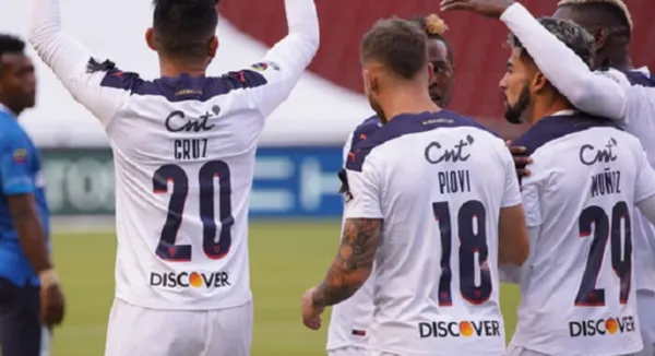 Uno de los jugadores de confianza de Pablo Marini surfrío una rotura de menisco en sus rodillas y se perderá lo que resta del año