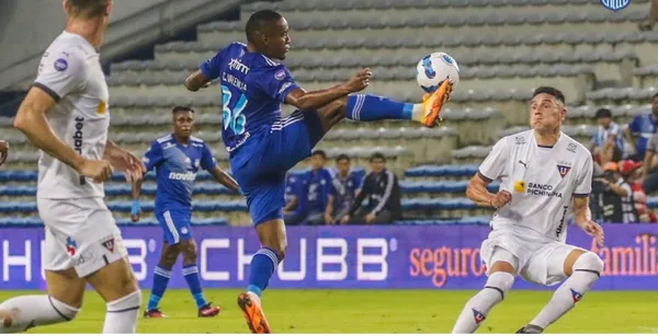 Uno de los jugadores de Emelec rescindió su contrato
