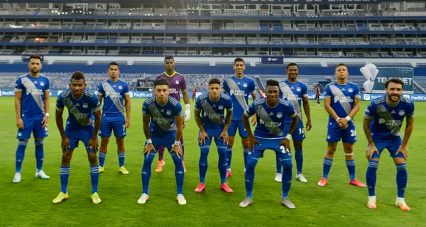 Uno de los jugadores que decidió darle toda la confianza del mundo Ismael Rescalvo en Emelec, no ha dado la talla, desapareció y ahora podría dejar el club