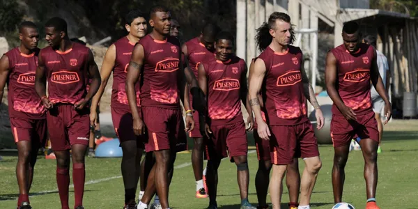 Uno de los jugadores que ha sido fijo en el esquema titular de Fabián Bustos se ha quedado fuera de la convocatorio y surgieron comentarios entre los hinchas