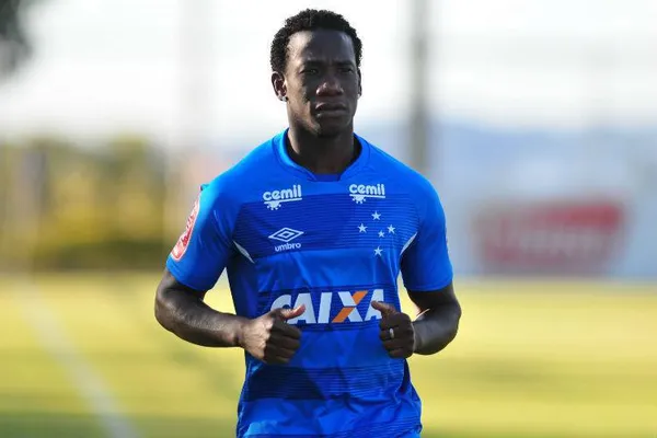 Varios de ellos han regresado al país sin pena ni gloria o están en ligas menores