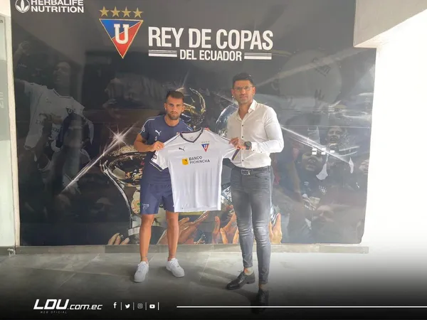 Villarruel ya se ganó a la hinchada en apenas dos partidos