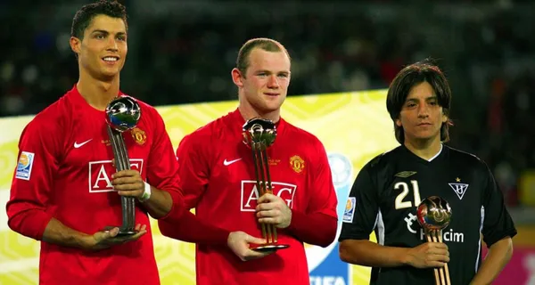 Wayne Rooney y Damián Manso se enfrentaron en la final del Mundial de Clubes y tras el pitazo final todos reconocieron al Piojo, incluyendo el inglés