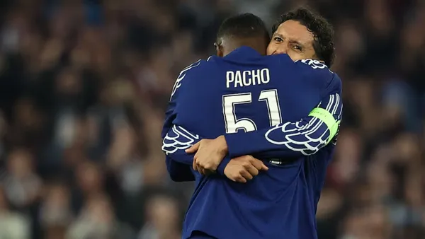 William Pacho y Marquinhos