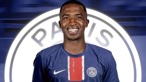 Willian Pacho jugador ecuatoriano