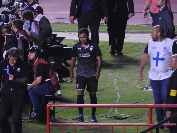 Y fue increpado por los hinchas paulistas