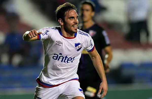 Zunino llega procedente de Nacional de Uruguay