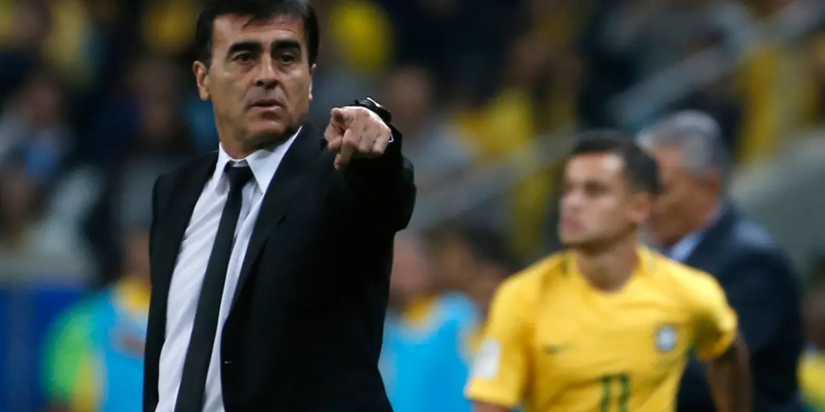 El ex estratega de la selección ecuatoriana está en la carpeta de una selección de Sudamérica