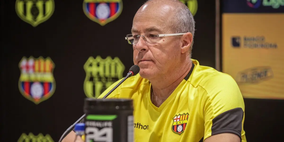 El ex técnico de Barcelona SC manifestó que aún le duele la manera como lo sacaron de Barcelona SC