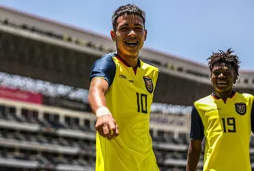 Kendry Páez fue expulsado en el cotejo entre Ecuador ante Chile y mira lo que hizo